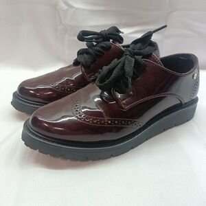 LOB Footwear Burgundy Patent Leather Wingtip Brogue Lug Sole Oxfords 24.5 / 7.5